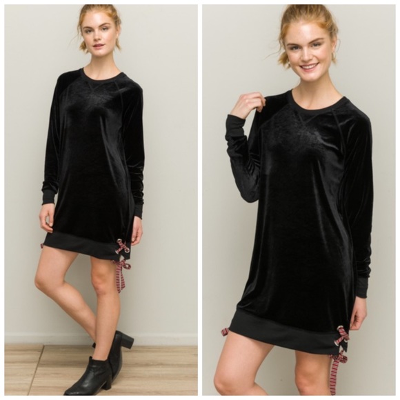 NWT Hem & Thread Velvet Sweater Dress - Picture 1 of 2